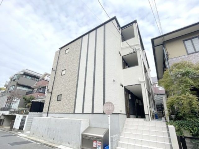 アザーレ・キュリオス宮崎台